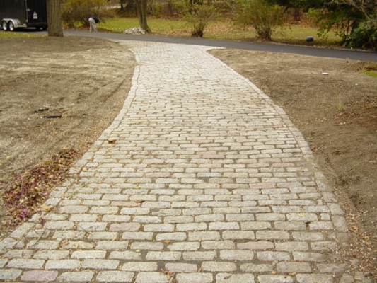 110 ft cobble stone driveway 